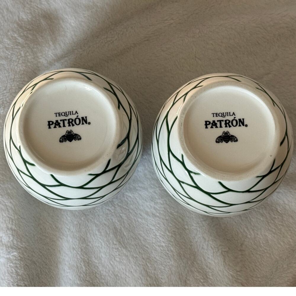 VTG Patrón Tequila Ceramic Agave Piña Tiki Mugs (Set of 2) - Picture 2 of 8
